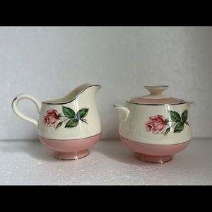 VINTAGE Homer Laughlin Cavalier Rose Sugar and Creamer Set Pink/Eggshell Roses🌹